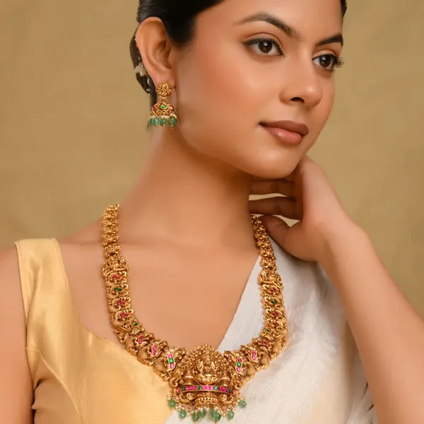 Bhuvana_Pushpa_Haar_Long_Necklace_Set_Gold_Plated_Temple_Jewellery_J_1052_Green