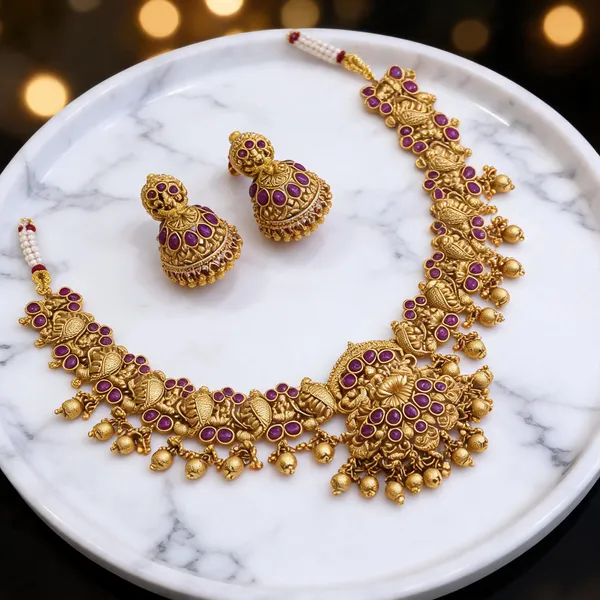 Pratha_Glow_Necklace_Set_Red