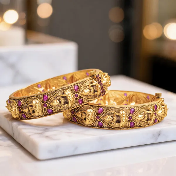 Divine_Lakshmi_Gold_Plated_Bangle_Red