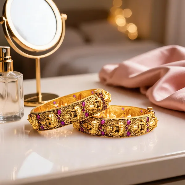 Divine_Lakshmi_Gold_Plated_Bangle_Red