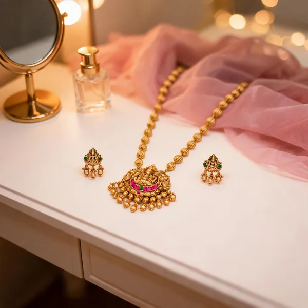 Lakshmi_Mata_Pendant_Set_Green