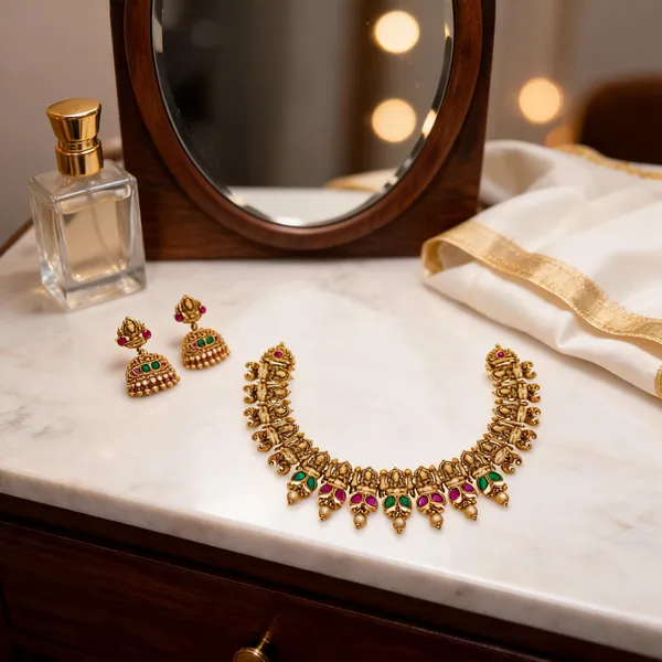 Antique_Elegant_Temple_Necklace_Set_Green