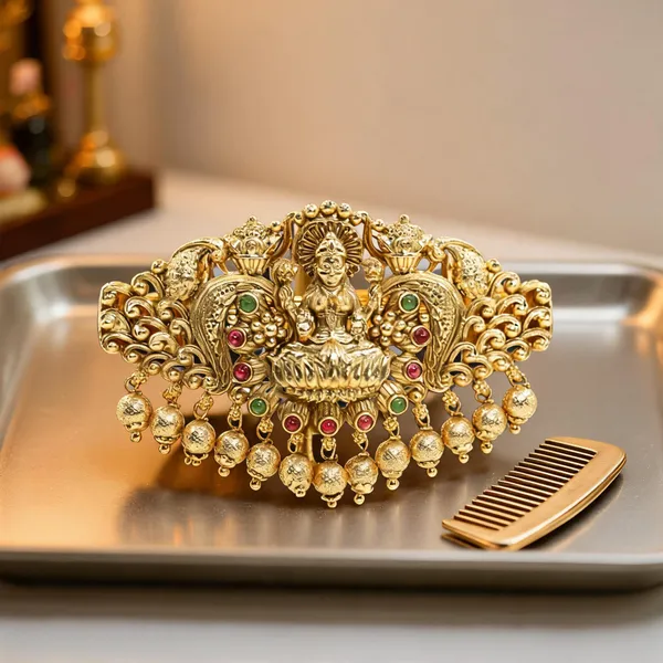 Ethnic_Hair_Clip_With_Intricate_Temple_Detailing_Green