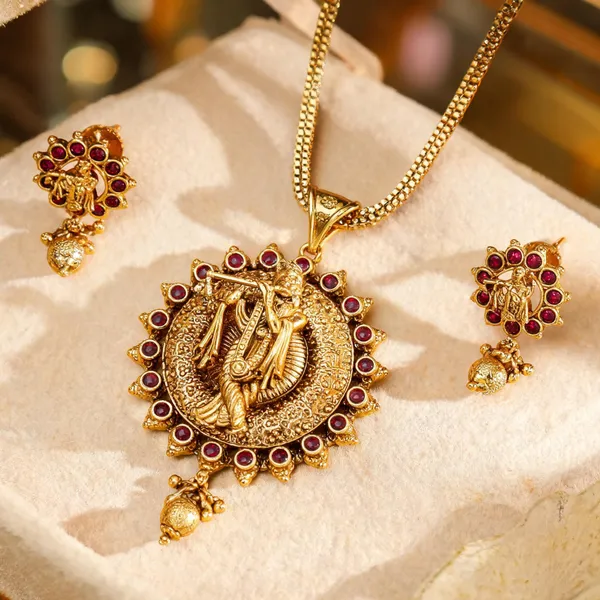 Krishna_Gold_Plated_Pendant_Set_Red