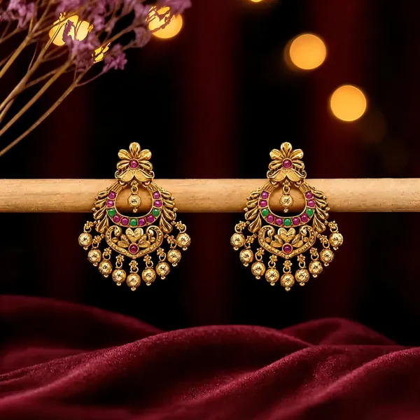 Antique_Chandbali_With_Ruby_Green_Beads_Green