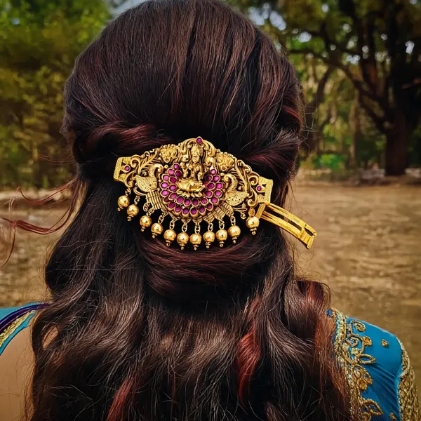 Royal_Temple_Artistry_Hair_Clip_Red