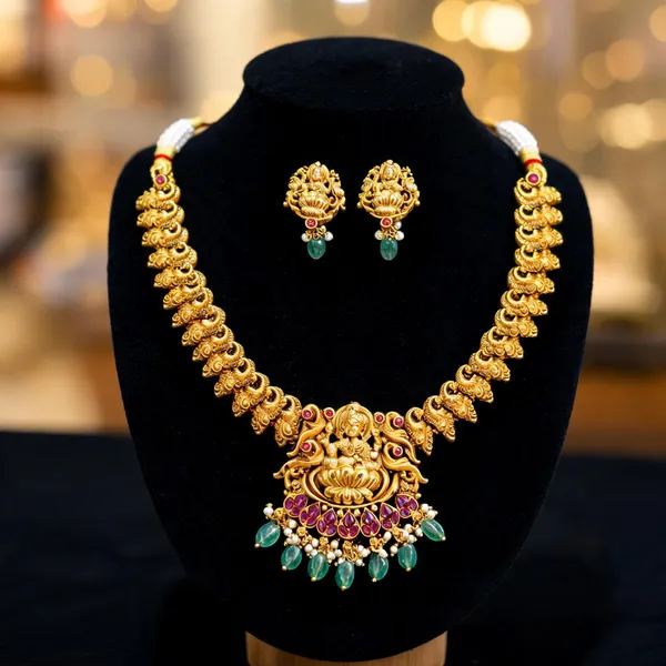 Antique_Lakshmi_Necklace_Set_Red