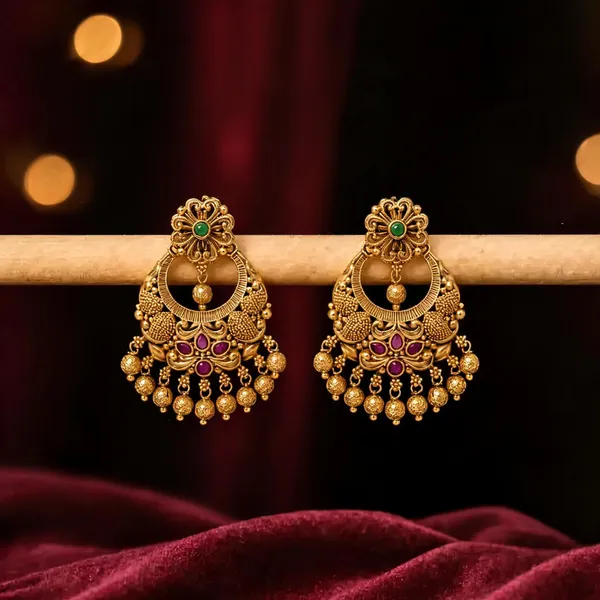 Antique_Gold_Plated_Temple_Chandbali_Green