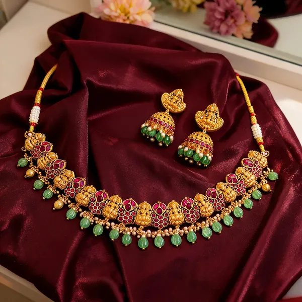 Divine_Lakshmi_Flower_Choker_Set_Gold_Green
