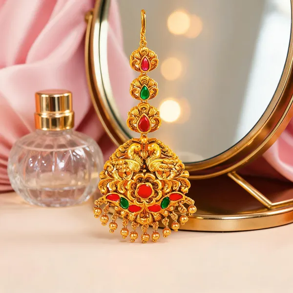 Antique_Gold_Plated_Maang_Tikka_With_Pink_Stones_Green