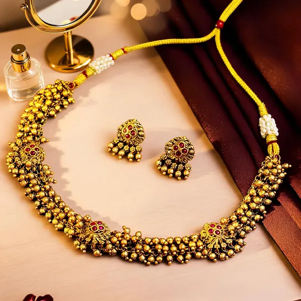 South_Indian_Temple_Necklace_Set_Pearl_Gemstone_Beauty_A_Gold_Red