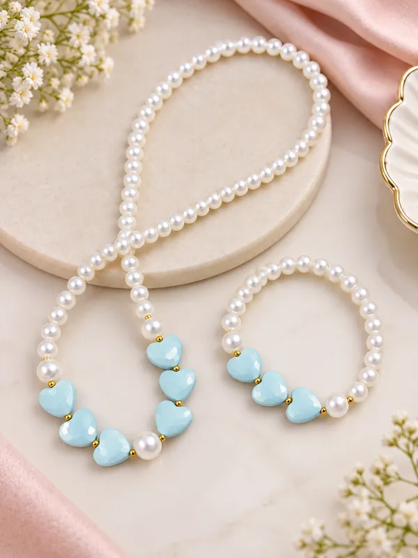 Blue_Acrylic_Heart_Pearl_Beaded_Necklace_Bracelet_Set_For_Girls