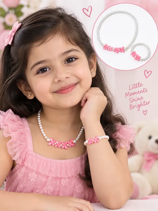 Dark_Pink_Acrylic_Butterfly_Pearl_Beaded_Necklace_Bracelet_Set_For_Girls