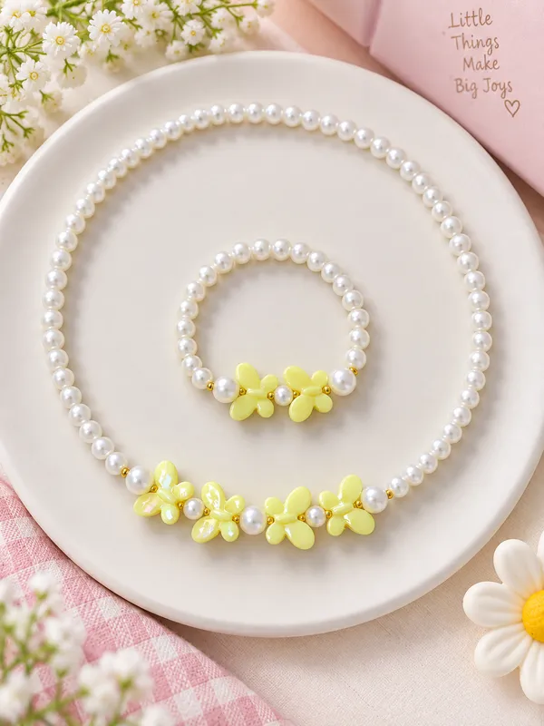 Green_Acrylic_Butterfly_Pearl_Beaded_Necklace_Bracelet_Set_For_Girls