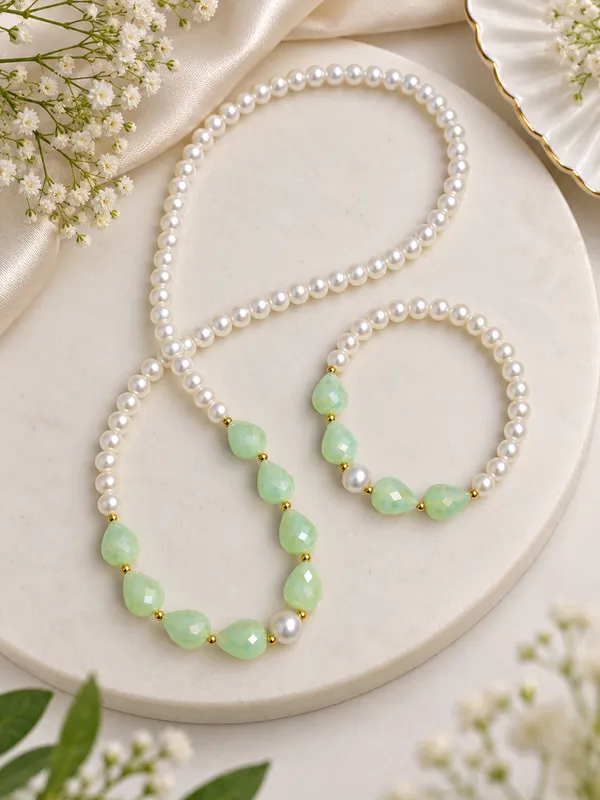 Mint_Green_Acrylic_Beaded_Necklace_And_Bracelet_Set_For_Girls