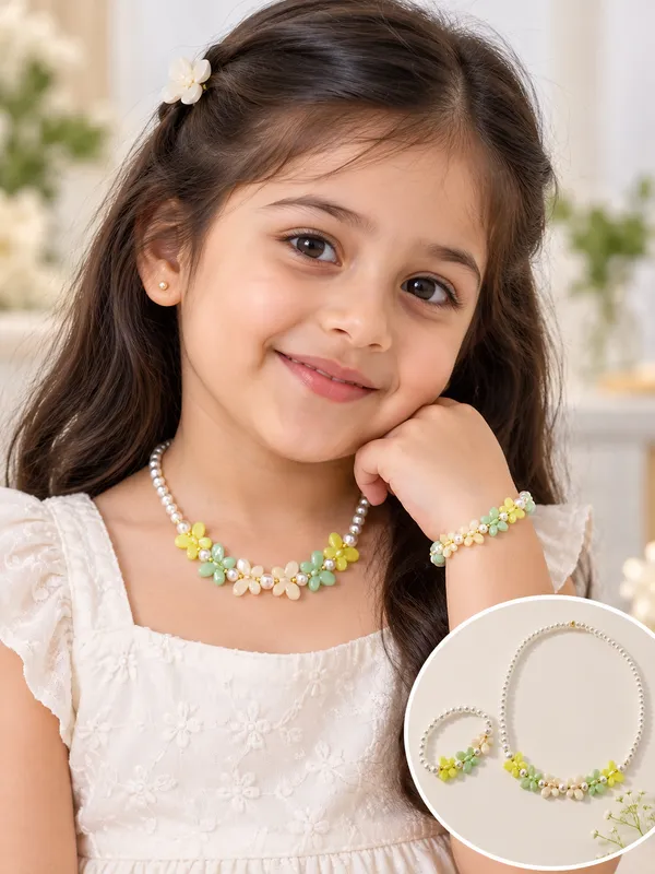 Multicolour_Acrylic_Butterfly_Pearl_Beaded_Necklace_Bracelet_Set_For_Girls