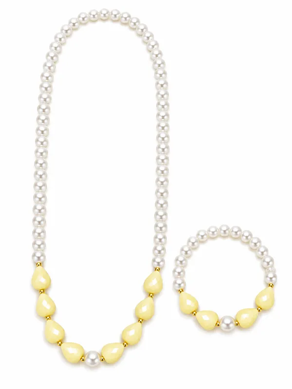 Yellow_Acrylic_Beaded_Necklace_And_Bracelet_Set_For_Girls