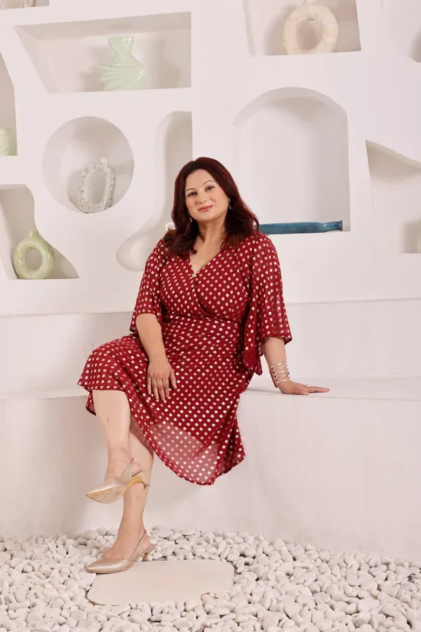 Plus_Size_Georgette_Foil_Print_Midi_Dress