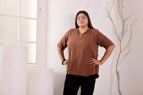 Brown_Relaxed-Fit_Top