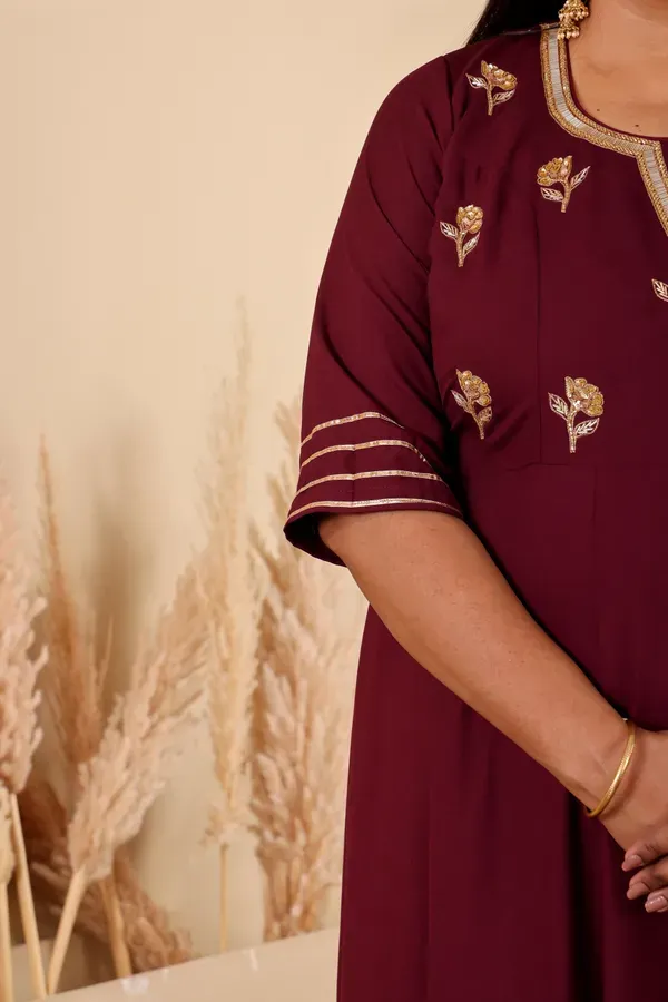 Georgette_Handwork_Embroidered_Gown