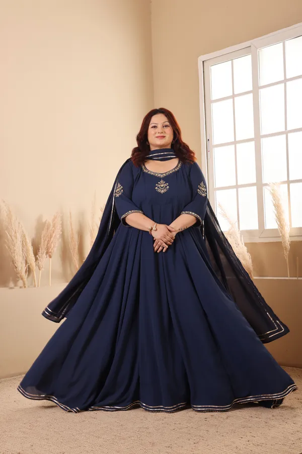 Georgette_Handwork_Embroidered_Gown