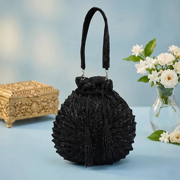 Black_Beaded_Potli_Bag_For_Women