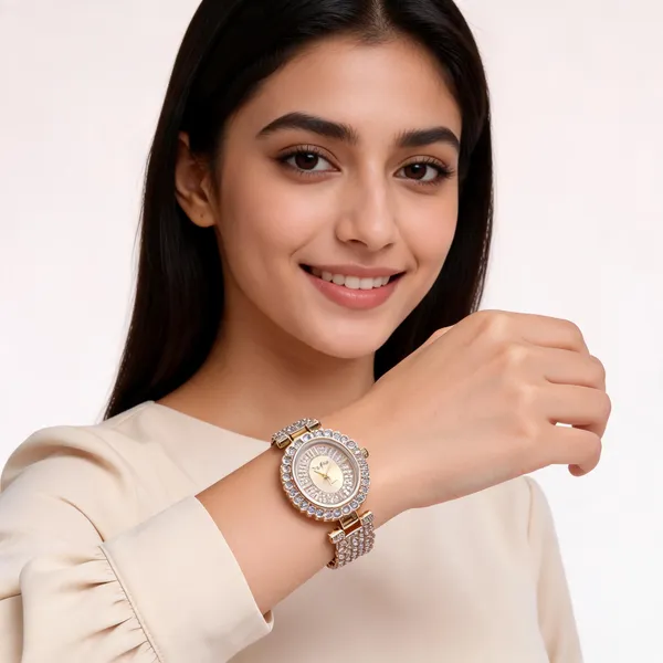 Gold_Stainless_Steel_Rhinestone_Analog_Bracelet_Watch_For_Women