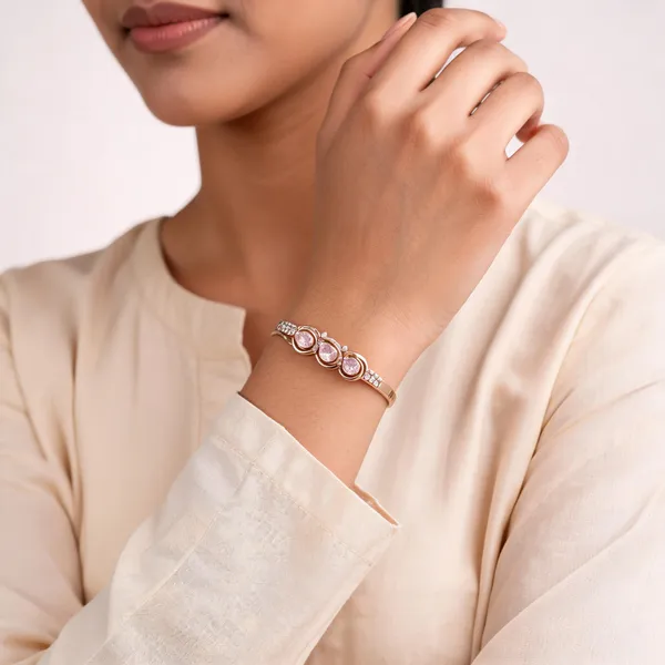 Gold_Stainless_Steel_Oval_Crystal_Embellished_Bracelet_For_Women