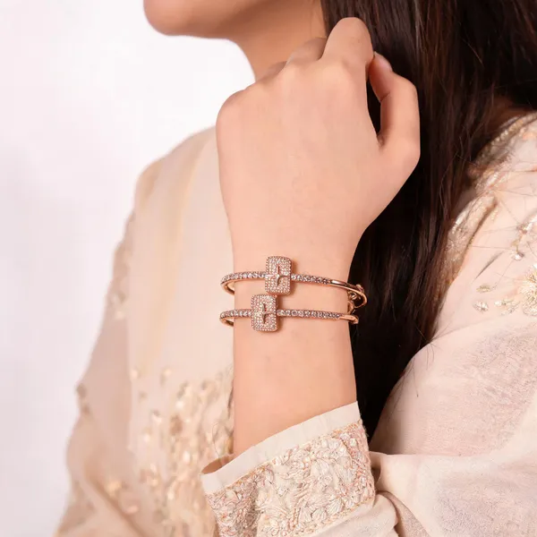 Gold_Stainless_Steel_Crystal_Studded_Bangle_Set_For_Women