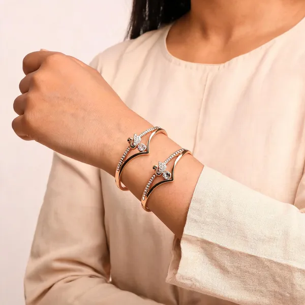 Rose_Gold_Stainless_Steel_Crystal_Embellished_Cuff_Bracelet_For_Women_Pack_Of_2
