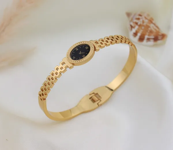 Gold_Tone_Analog_Bracelet_Watch_For_Women