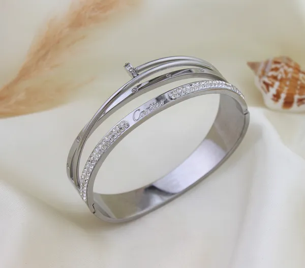 Silver_Tone_Crystal_Embellished_Bangle_For_Women