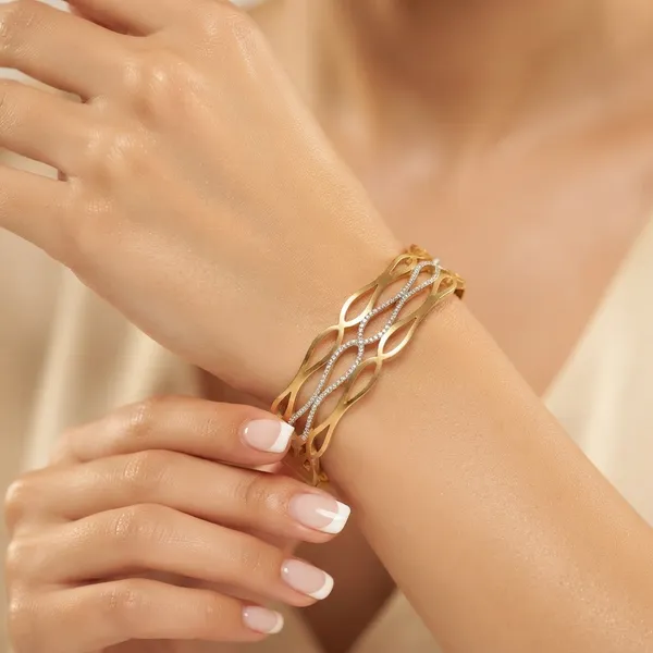 Gold_Tone_Link_Bracelet_For_Women
