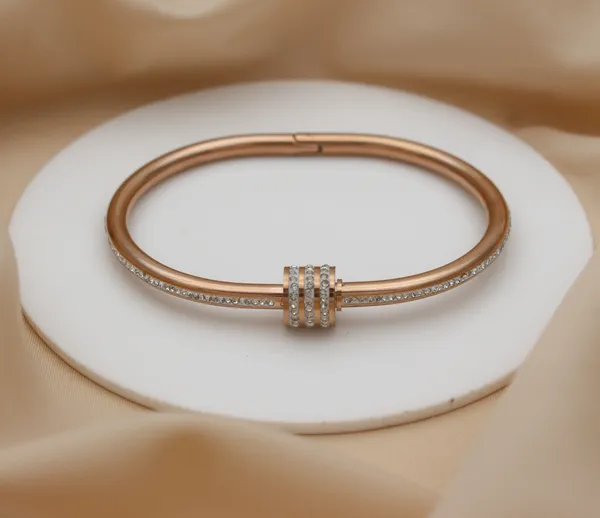 Rose_Gold_Crystal_Cuff_Bracelet_For_Women