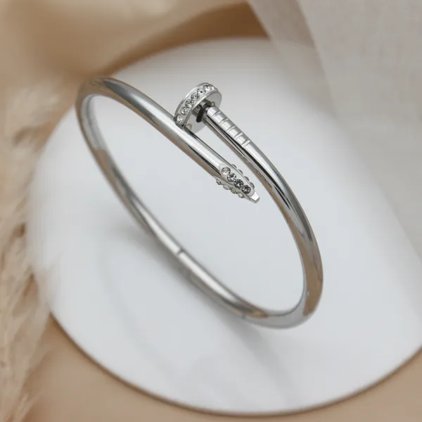 Silver_Tone_Nail_Design_Open_Bangle_For_Women