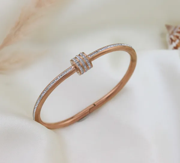 Rose_Gold_Crystal_Cuff_Bracelet_For_Women