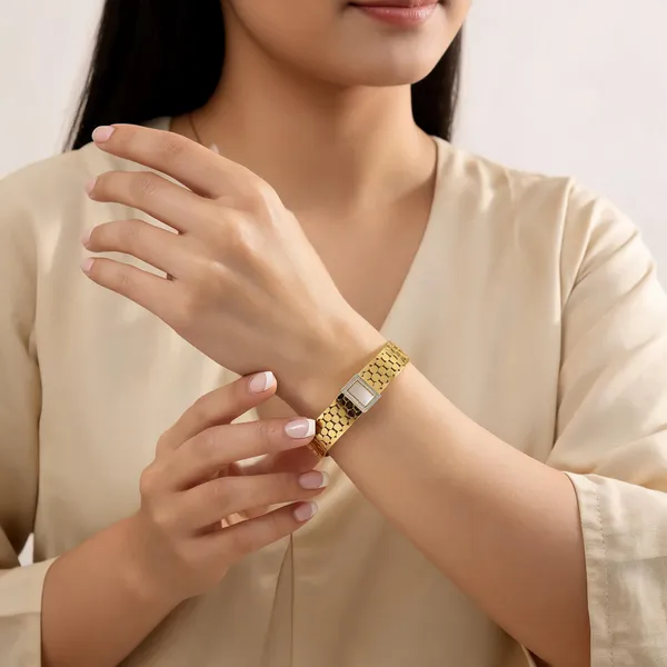 Gold-Toned_Geometric_Pattern_Bracelet_For_Women