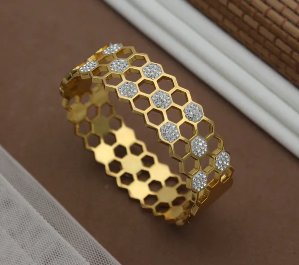 Gold_Tone_Honeycomb_Pattern_Stone_Studded_Bangle_For_Women