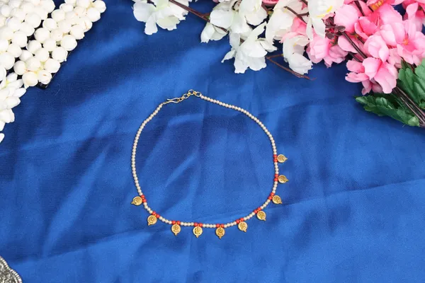 Gold_Tone_coral_kasu_Charm_Necklace_for_Kids/Adults