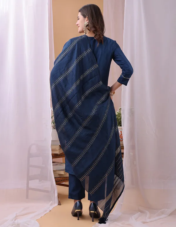 Hritika_Teal_Silk__Embroidered_Round_Neck_Kurta_With_Trousers_&_Dupatta