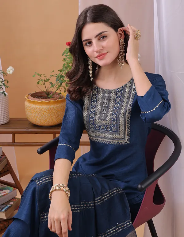 Hritika_Teal_Silk__Embroidered_Round_Neck_Kurta_With_Trousers_&_Dupatta
