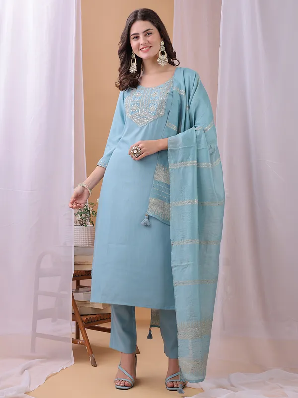 Hritika_Blue_Cotton__Zari_Embroidered_Kurta_With_Trouser_&_Dupatta_Set