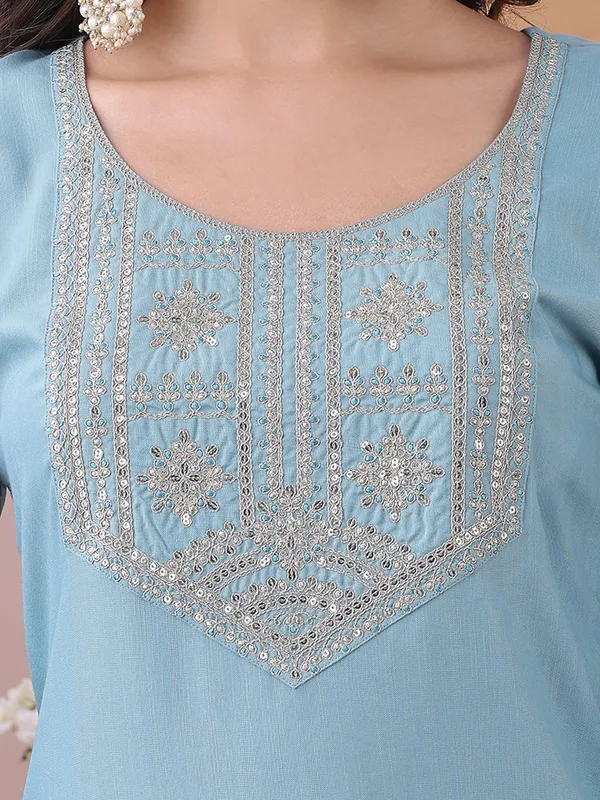 Hritika_Blue_Cotton__Zari_Embroidered_Kurta_With_Trouser_&_Dupatta_Set