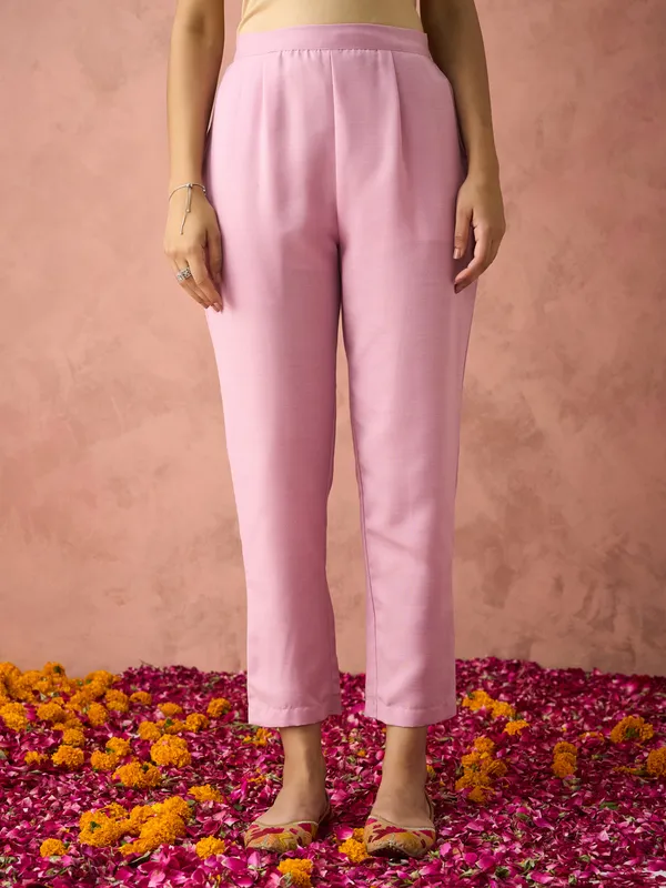 Hritika_Light_Pink_Cotton__Zari_Embroidered_Kurta_With_Trouser_&_Dupatta_Set