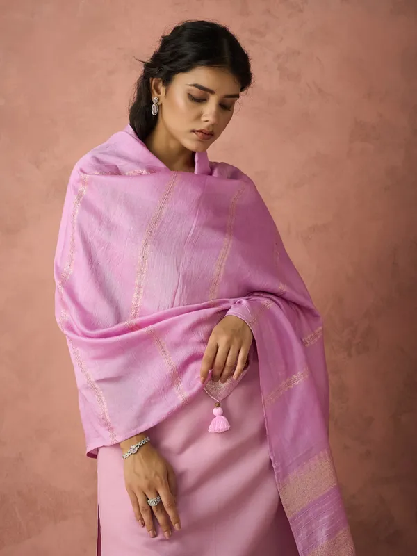 Hritika_Light_Pink_Cotton__Zari_Embroidered_Kurta_With_Trouser_&_Dupatta_Set
