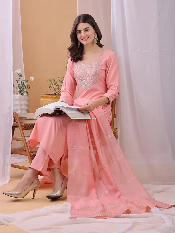 Hritika_Light_Peach_Cotton__Zari_Embroidered_Kurta_With_Trouser_&_Dupatta_Set