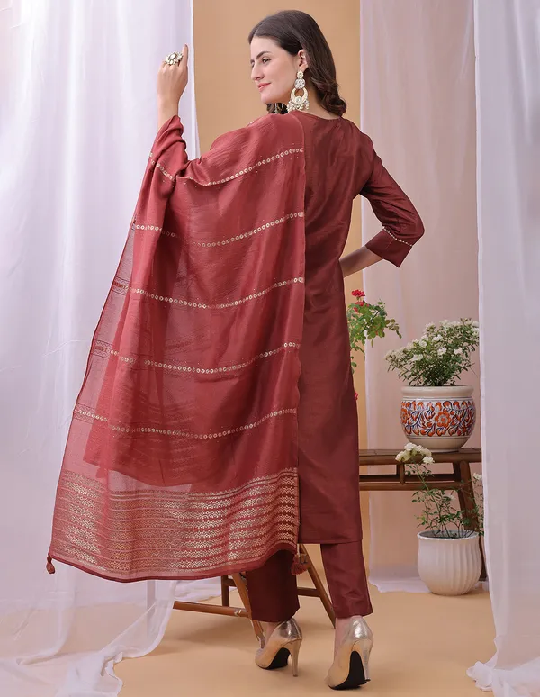 Hritika_Rust_Silk__Embroidered_Round_Neck_Kurta_With_Trousers_&_Dupatta