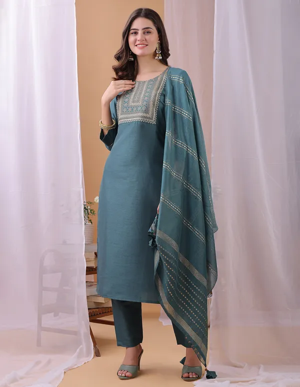 Hritika_Turquoise_Silk__Embroidered_Round_Neck_Kurta_With_Trousers_&_Dupatta