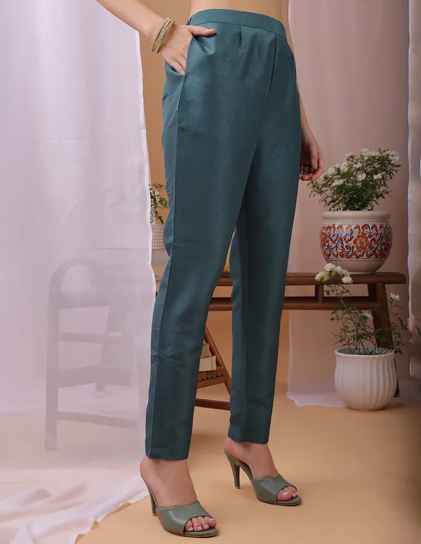 Hritika_Turquoise_Silk__Embroidered_Round_Neck_Kurta_With_Trousers_&_Dupatta