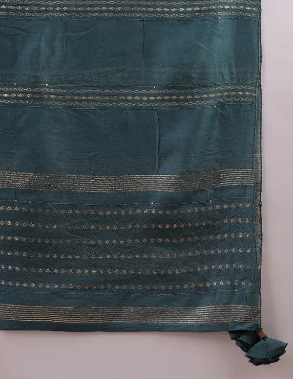 Hritika_Turquoise_Silk__Embroidered_Round_Neck_Kurta_With_Trousers_&_Dupatta